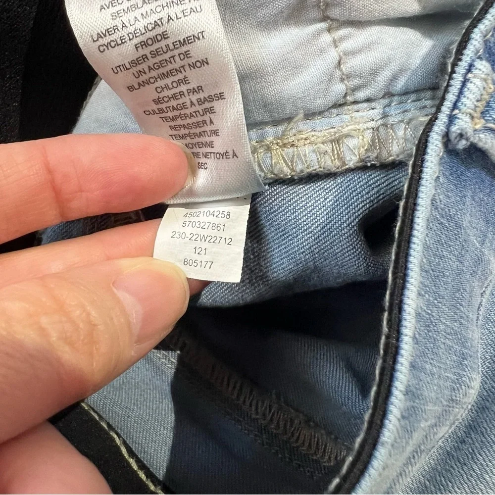 White House Black Market brand whbm